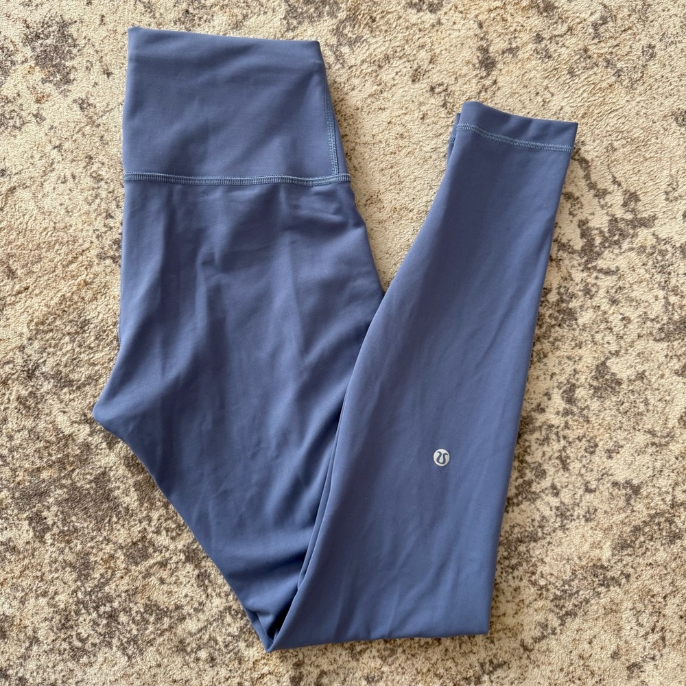 Lululemon Wunder Train - Size 8